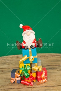 Fair Trade Photo Christmas, Colour image, Peru, Santaclaus, South America, Vertical