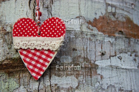 Fair Trade Photo Closeup, Colour image, Heart, Horizontal, Love, Red, Shooting style, Valentines day, Vintage, White