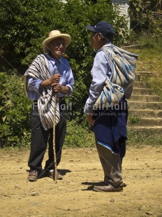 Fair Trade Photo Activity, Coffee, Colour image, Day, Farmer, Food and alimentation, Outdoor, People, Peru, Rural, South America, Standing, Street, Streetlife, Sugar, Talking, Two men, Vertical