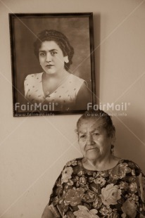 Fair Trade Photo Activity, Black and white, Latin, Looking away, Old age, One woman, People, Peru, Portrait halfbody, South America, Vertical