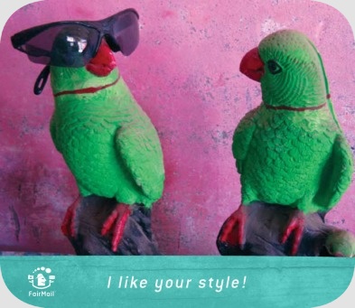 Fair Trade Photo Greeting Card Animals, Artistique, Asia, Bird, Colour image, Friendship, Funny, Green, Horizontal, India, Love, Parrot, Pink, Together