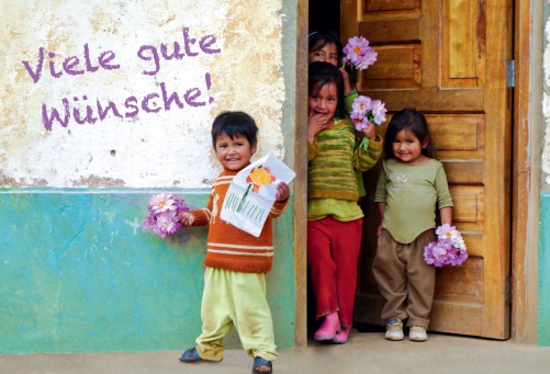 Fair Trade Photo Greeting Card 5_-10_years, Colour image, Cute, Door, Flower, Group of children, Happiness, Horizontal, House, Latin, Luck, People, Peru, Rural, Smiling, South America, Streetlife