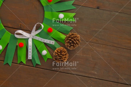 Fair Trade Photo Brown, Christmas, Circle, Colour image, Decoration, Green, Horizontal, Indoor, Peru, Pine, Ribbon, Seasons, South America, Table, Winter, Wood