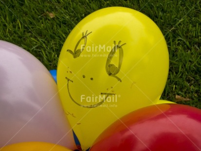 Fair Trade Photo Balloon, Birthday, Colour image, Day, Grass, Horizontal, Invitation, Outdoor, Party, Peru, Smile, South America, Yellow