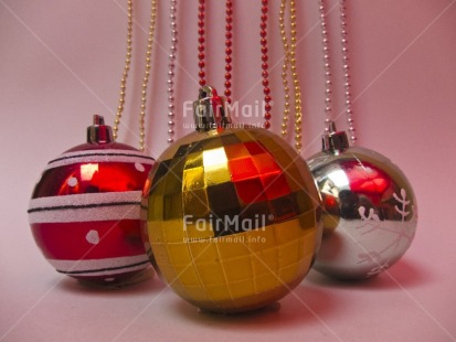 Fair Trade Photo Christmas, Christmas ball, Colour image, Gold, Horizontal, Indoor, Peru, Red, Silver, South America, Tabletop