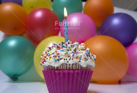 Fair Trade Photo Balloon, Birthday, Cake, Candle, Colour image, Colourful, Day, Horizontal, Indoor, Invitation, Multi-coloured, Party, Peru, South America, Studio, Tabletop