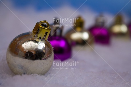 Fair Trade Photo Christmas, Christmas ball, Closeup, Gold, Horizontal, Indoor, Peru, Purple, South America, Studio, White