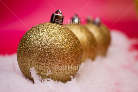 Fair Trade Photo Christmas, Christmas ball, Closeup, Gold, Horizontal, Indoor, Peru, South America, Studio, White
