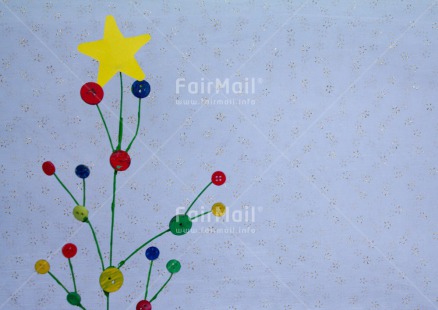 Fair Trade Photo Button, Christmas, Colour image, Horizontal, Peru, South America, Star, Tree, White, Yellow