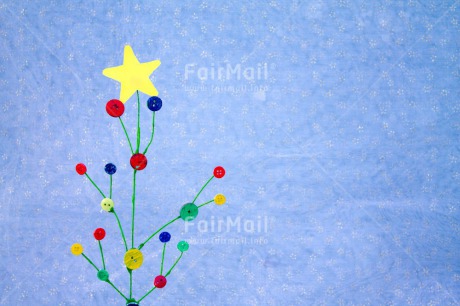 Fair Trade Photo Button, Christmas, Colour image, Horizontal, Peru, South America, Star, Tree, White, Yellow