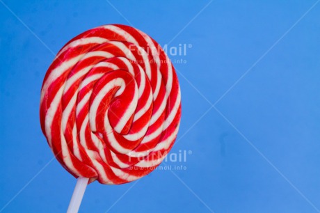 Fair Trade Photo Birthday, Colour image, Horizontal, Invitation, Lollipop, Party, Peru, Red, Sky, South America, Summer, White