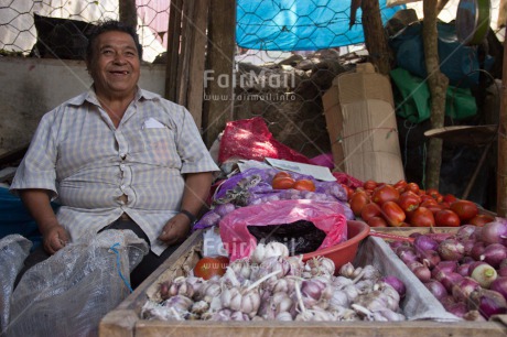 Fair Trade Photo Colour image, Entrepreneurship, Horizontal, Market, Selling