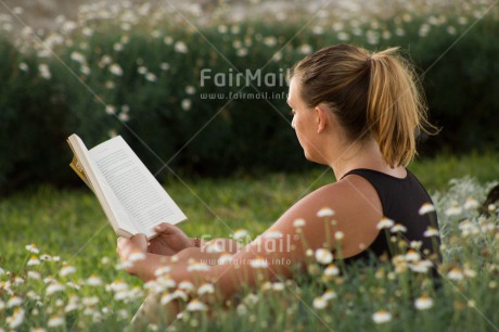 Fair Trade Photo Activity, Book, Colour image, Freedom, Holiday, Horizontal, One woman, Outdoor, Peace, People, Peru, Reading, Relaxing, South America, Travel