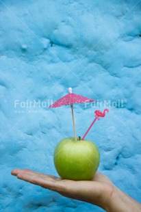 Fair Trade Photo Apple, Colour image, Food and alimentation, Fruits, Get well soon, Health, Peru, South America, Summer, Umbrella, Vertical, Wellness