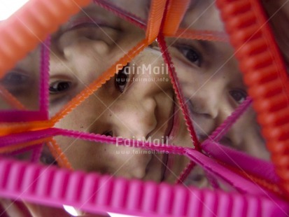 Fair Trade Photo Artistique, Colour image, Day, Face, Friendship, Horizontal, Love, Mirror, Outdoor, Peru, Pink, Red, Reflection, Smile, Smiling, South America, Thank you, Thinking of you, Warmth