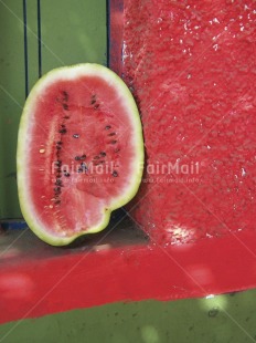 Fair Trade Photo Artistique, Colour, Colour image, Day, Food and alimentation, Fruits, Green, Outdoor, Peru, Red, South America, Vertical, Watermelon