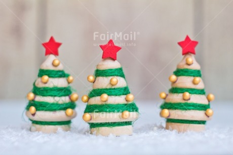 Fair Trade Photo Activity, Adjective, Celebrating, Christmas, Christmas decoration, Christmas tree, Colour, Horizontal, Object, Present, Red, Snow, Star