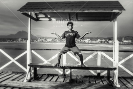 Fair Trade Photo Black and white, Horizontal, One boy, People, Shooting style, Yoga