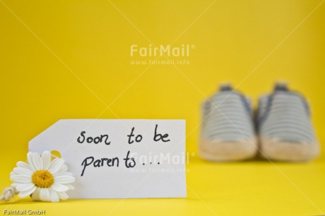 Fair Trade Photo Birth, Colour image, Daisy, Flower, Horizontal, Letter, New baby, Peru, Shoe, South America, Text, Yellow