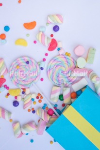 Fair Trade Photo Birthday, Candy, Colour, Colour image, Colourful, Food and alimentation, Lollipop, Party, Peru, Place, South America, Sweet, Vertical