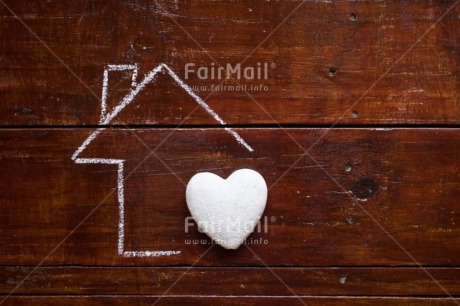Fair Trade Photo Build, Colour, Colour image, Food and alimentation, Heart, Home, Horizontal, Move, Nest, New home, New life, Object, Owner, Peru, Place, South America, Sweet, Welcome home, White, Wood