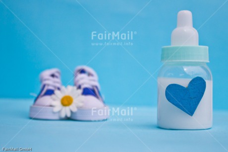 Fair Trade Photo Biberon, Birth, Blue, Boy, Colour image, Daisy, Flower, Heart, Horizontal, New baby, People, Peru, Shoe, South America