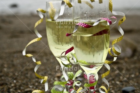 Fair Trade Photo Beach, Champagne, Colour image, Day, Decoration, Exams, Glasses, Horizontal, Invitation, Love, Marriage, Outdoor, Party, Peru, Sand, Seasons, South America, Summer, Wine