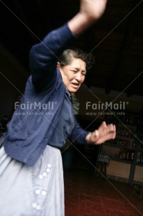 Fair Trade Photo 40-45 years, Clothing, Colour image, Dancing, Day, Ethnic-folklore, Indoor, Latin, One woman, People, Peru, Smiling, South America, Traditional clothing, Vertical