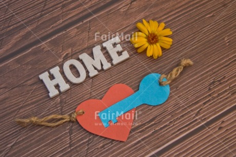 Fair Trade Photo Build, Colour, Colour image, Food and alimentation, Heart, Home, Horizontal, Key, Move, Nest, New home, New life, Object, Owner, Peru, Place, Red, South America, Sweet, Welcome home, White, Wood