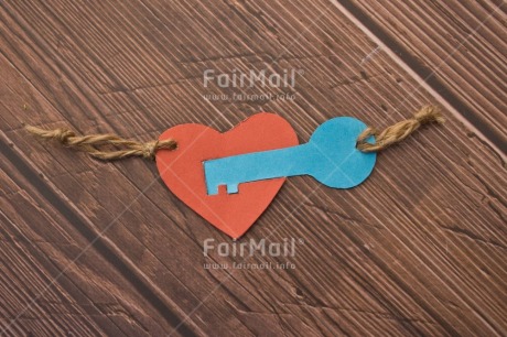 Fair Trade Photo Build, Colour, Colour image, Food and alimentation, Heart, Home, Horizontal, Key, Move, Nest, New home, New life, Object, Owner, Peru, Place, Red, South America, Sweet, Welcome home, White, Wood