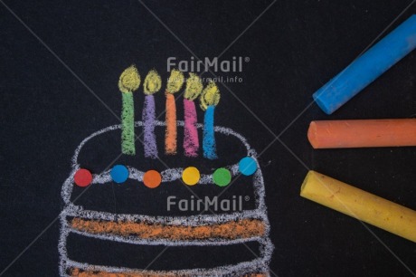 Fair Trade Photo Activity, Adjective, Birthday, Black, Blackboard, Cake, Celebrating, Chalk, Colour, Draw, Drawing, Emotions, Food and alimentation, Funny, Happiness, Happy, Joy, Multi-coloured, Object, Party