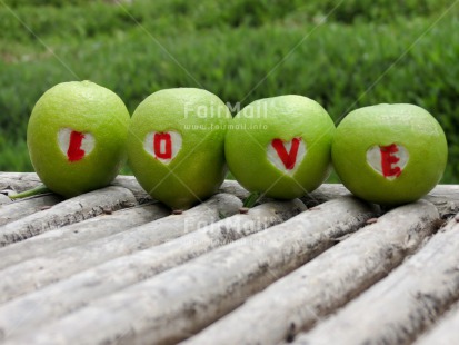 Fair Trade Photo Apple, Colour image, Food and alimentation, Fruits, Heart, Horizontal, Love, Peru, South America, Valentines day