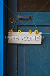 Fair Trade Photo Build, Colour, Colour image, Food and alimentation, Home, Move, Nest, New home, New life, Object, Owner, Peru, Place, South America, Sweet, Vertical, Welcome home, White