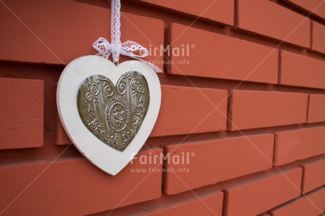 Fair Trade Photo Christmas, Closeup, Colour image, Condolence-Sympathy, Heart, Horizontal, Love, Peru, Silver, South America, Stone, Wall, White