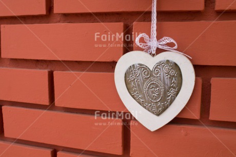 Fair Trade Photo Christmas, Closeup, Colour image, Condolence-Sympathy, Heart, Horizontal, Love, Peru, Silver, South America, Stone, Wall, White