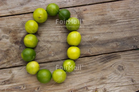 Fair Trade Photo Circle, Colour image, Food and alimentation, Fruits, Get well soon, Health, Horizontal, Lemon, Peru, Round, South America