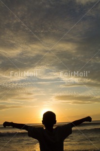 Fair Trade Photo Beach, Colour image, Dailylife, Emotions, Happiness, One boy, People, Peru, Sea, Shooting style, Silhouette, South America, Summer, Sunset, Vertical