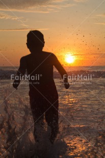 Fair Trade Photo Beach, Colour image, Dailylife, Emotions, Happiness, One boy, People, Peru, Sea, Shooting style, Silhouette, South America, Summer, Sunset, Vertical