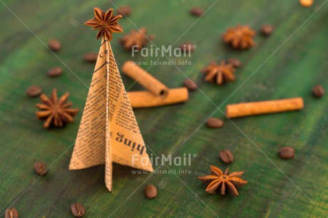 Fair Trade Photo Anise, Christmas, Christmas decoration, Christmas tree, Cinnamon, Coffee, Colour image, Food and alimentation, Green, Horizontal, Peru, South America