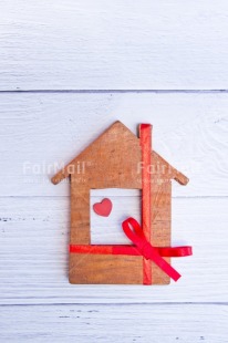 Fair Trade Photo Build, Colour, Colour image, Food and alimentation, Heart, Home, Move, Nest, New home, New life, Object, Owner, Peru, Place, Red, South America, Sweet, Vertical, Welcome home, White