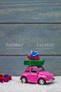Fair Trade Photo Car, Christmas, Christmas decoration, Colour, Colour image, Object, Peru, Pink, Place, Present, Snow, Snowflake, South America, Transport, Vertical