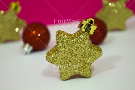 Fair Trade Photo Christmas, Christmas ball, Colour image, Gold, Horizontal, Indoor, Peru, Red, South America, Star, Studio, Tabletop