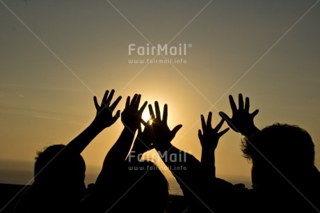 Fair Trade Photo Birthday, Body, Brother, Colour image, Congratulations, Friendship, Get well soon, Hand, Hope, Horizontal, Nature, New beginning, Party, Peace, People, Peru, Place, Shooting style, Silhouette, Sky, Solidarity, South America, Success, Sunset, Together, Union, Values, Well done