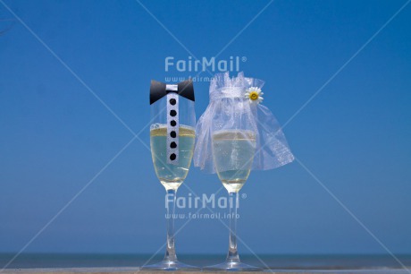 Fair Trade Photo Bride, Champagne, Colour image, Glass, Groom, Horizontal, Marriage, Peru, Sky, South America, Wedding