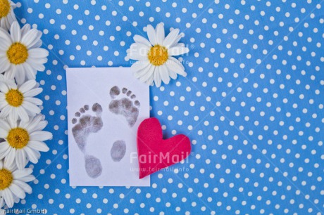 Fair Trade Photo Birth, Blue, Boy, Colour image, Daisy, Flower, Footstep, Heart, Horizontal, New baby, People, Peru, Red, South America