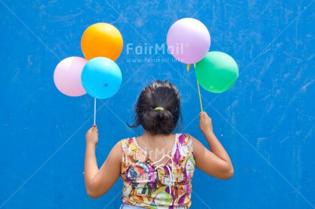 Fair Trade Photo Activity, Balloon, Blue, Child, Colour image, Emotions, Felicidad sencilla, Girl, Happiness, Happy, Horizontal, New beginning, Party, People, Peru, Play, Playing, South America
