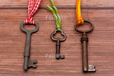 Fair Trade Photo Build, Colour image, Food and alimentation, Home, Horizontal, Key, Move, Nest, New home, New life, Object, Owner, Peru, Place, South America, Sweet, Welcome home, Wood
