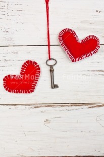 Fair Trade Photo Build, Colour, Colour image, Food and alimentation, Heart, Home, Key, Love, Move, Nest, New home, New life, Object, Owner, Peru, Place, Red, South America, Sweet, Vertical, Welcome home, White