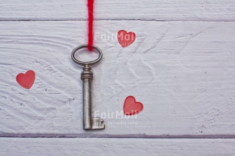 Fair Trade Photo Build, Colour, Colour image, Food and alimentation, Heart, Home, Horizontal, Key, Love, Move, Nest, New home, New life, Object, Owner, Peru, Place, Red, South America, Sweet, Welcome home, White