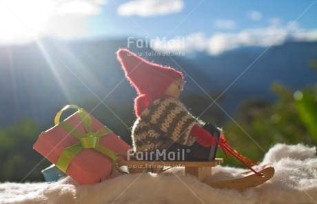 Fair Trade Photo Christmas, Colour image, Gift, Horizontal, Outdoor, Peru, Seasons, Sleighing, Snow, South America, Winter